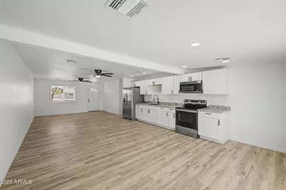 2937 N 47th Avenue, Phoenix, AZ 85031 - Photo 7