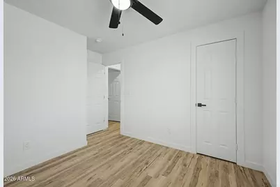2937 N 47th Avenue, Phoenix, AZ 85031 - Photo 25