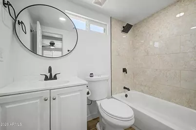 2937 N 47th Avenue, Phoenix, AZ 85031 - Photo 17