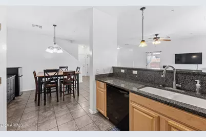 12961 N 88th Lane, Peoria, AZ 85381 - Photo 9