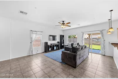 12961 N 88th Lane, Peoria, AZ 85381 - Photo 3