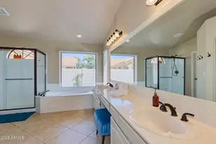 1585 W Honeysuckle Ln, Chandler, AZ 85248 - Photo 19