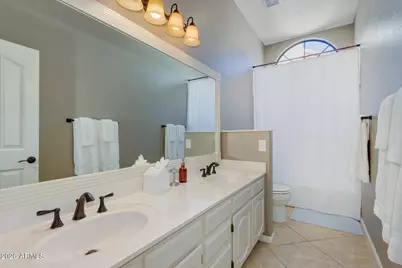 1585 W Honeysuckle Lane, Chandler, AZ 85248 - Photo 23