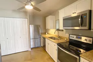 8058 E Oak St, Scottsdale, AZ 85257 - Photo 7