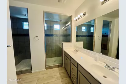 14599 W Wethersfield Road, Surprise, AZ 85379 - Photo 13