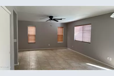 12741 W Desert Flower Road, Avondale, AZ 85392 - Photo 5