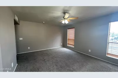 12741 W Desert Flower Road, Avondale, AZ 85392 - Photo 9