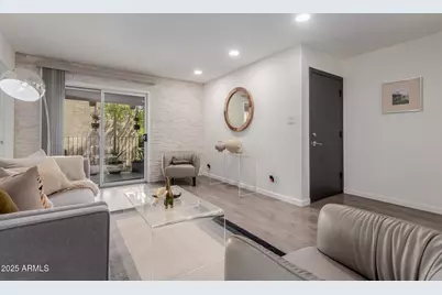 5525 E Thomas Road #M12, Phoenix, AZ 85018 - Photo 11