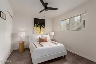 5525 E Thomas Rd, Phoenix, AZ 85018 - Photo 21