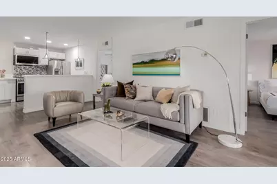 5525 E Thomas Road #M12, Phoenix, AZ 85018 - Photo 1