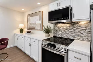 5525 E Thomas Rd, Phoenix, AZ 85018 - Photo 9