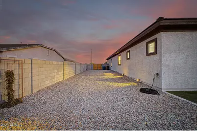 20266 W Mulberry Drive, Buckeye, AZ 85396 - Photo 37
