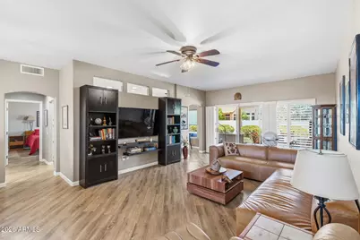 15718 W Greystone Drive, Sun City West, AZ 85375 - Photo 9