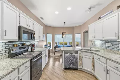 15718 W Greystone Drive, Sun City West, AZ 85375 - Photo 19