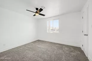 7254 W Wolf St, Phoenix, AZ 85033 - Photo 21
