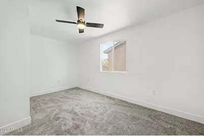 7254 W Wolf Street, Phoenix, AZ 85033 - Photo 17