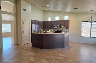 13729 W Luke Ave, Litchfield Park, AZ 85340 - Photo 7