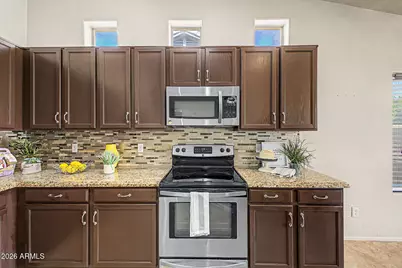 13729 W Luke Avenue, Litchfield Park, AZ 85340 - Photo 19