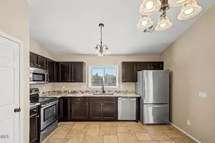 23765 W Desert Bloom St, Buckeye, AZ 85326 - Photo 9