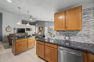 10925 W Citrus Grove Way, Avondale, AZ 85392 - Photo 9