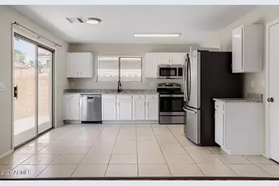 1546 S Danielson Way, Chandler, AZ 85286 - Photo 15