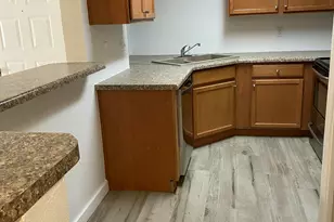 533 W Guadalupe Rd, Mesa, AZ 85210 - Photo 5
