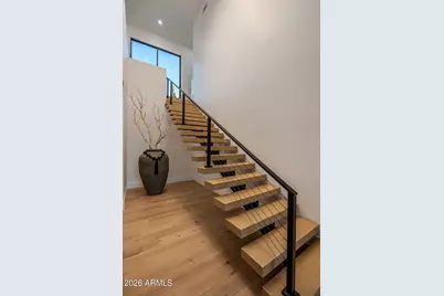 6037 N 21st Place, Phoenix, AZ 85016 - Photo 3