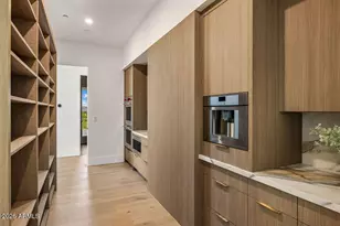 6037 N 21st Pl, Phoenix, AZ 85016 - Photo 17