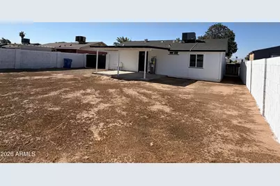 7426 W Holly Street, Phoenix, AZ 85035 - Photo 13