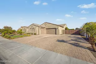9237 W Parkside Ln, Peoria, AZ 85383 - Photo 5