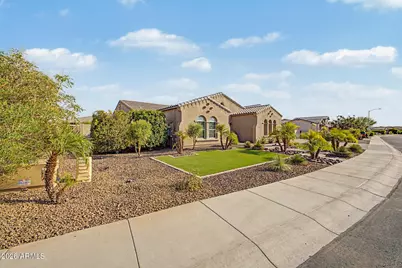 9237 W Parkside Lane, Peoria, AZ 85383 - Photo 3