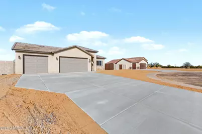 9745 W Appaloosa Trail, Casa Grande, AZ 85194 - Photo 5