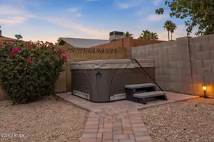 8320 E Buena Terra Way, Scottsdale, AZ 85250 - Photo 23
