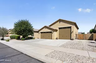 23781 N 169th Ln, Surprise, AZ 85387 - Photo 7