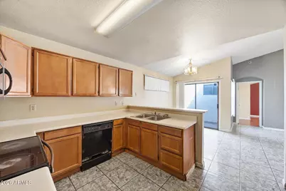 8820 W Amelia Avenue, Phoenix, AZ 85037 - Photo 17