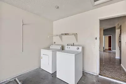 8820 W Amelia Avenue, Phoenix, AZ 85037 - Photo 19