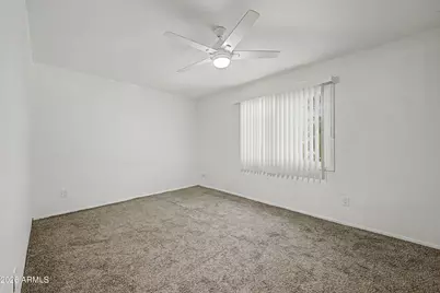 5204 N 42nd Drive, Phoenix, AZ 85019 - Photo 11
