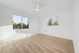 1002 E Glenn Dr, Phoenix, AZ 85020 - Photo 29