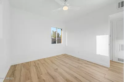 1002 E Glenn Drive, Phoenix, AZ 85020 - Photo 27