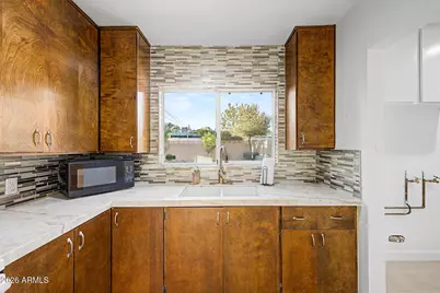1002 E Glenn Drive, Phoenix, AZ 85020 - Photo 21