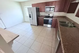 6909 W Mariposa St, Phoenix, AZ 85033 - Photo 9