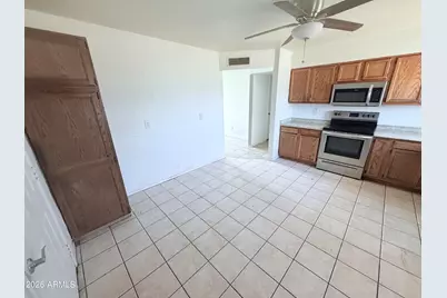 13216 W Tuckey Lane, Glendale, AZ 85307 - Photo 9