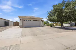 8919 E Birchwood Cir, Mesa, AZ 85208 - Photo 37