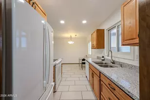 13232 N 98th Ave, Sun City, AZ 85351 - Photo 7