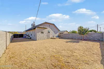 1526 E Marguerite Avenue, Phoenix, AZ 85040 - Photo 21