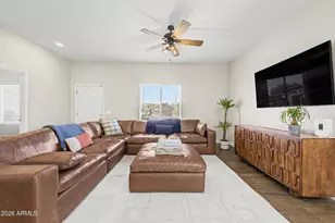 1526 E Marguerite Ave, Phoenix, AZ 85040 - Photo 7