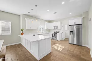 1526 E Marguerite Ave, Phoenix, AZ 85040 - Photo 5