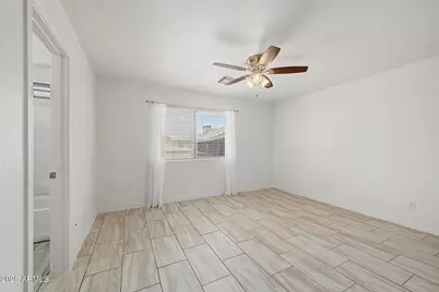 8563 W Mission Lane, Peoria, AZ 85345 - Photo 15