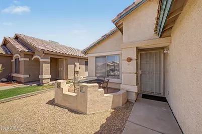 8563 W Mission Lane, Peoria, AZ 85345 - Photo 3