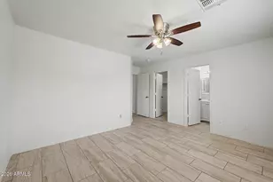 8563 W Mission Ln, Peoria, AZ 85345 - Photo 17